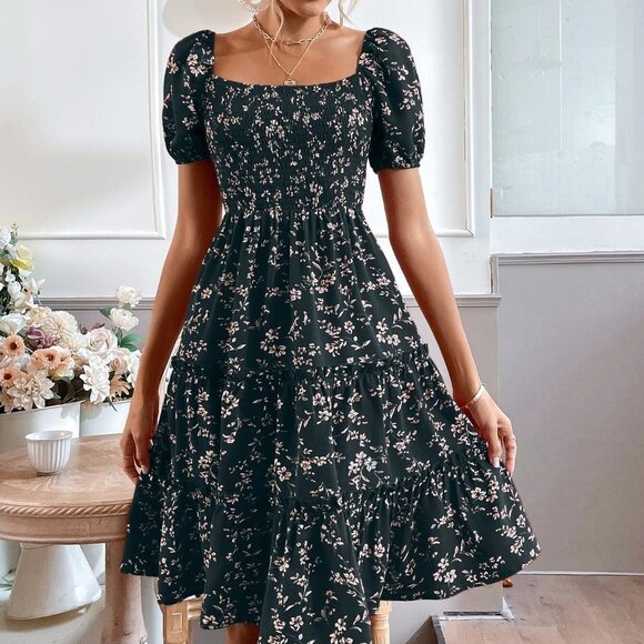 green  Boho Floral Print Puff Sleeve Shirred Layered Hem Dress - Picture 4 of 5